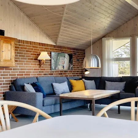 7 Person In Lokken-by Traum בית נופש לוקן