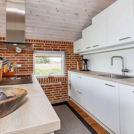 7 Person In Lokken-by Traum Løkken